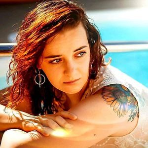 Meet your Posher, Ariel